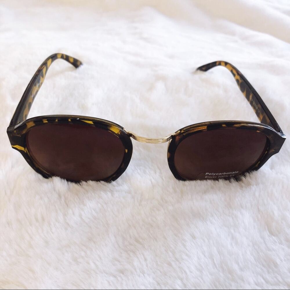Mya Tortoise Brown Round Fashion Sunglasses - Picture 6 of 9